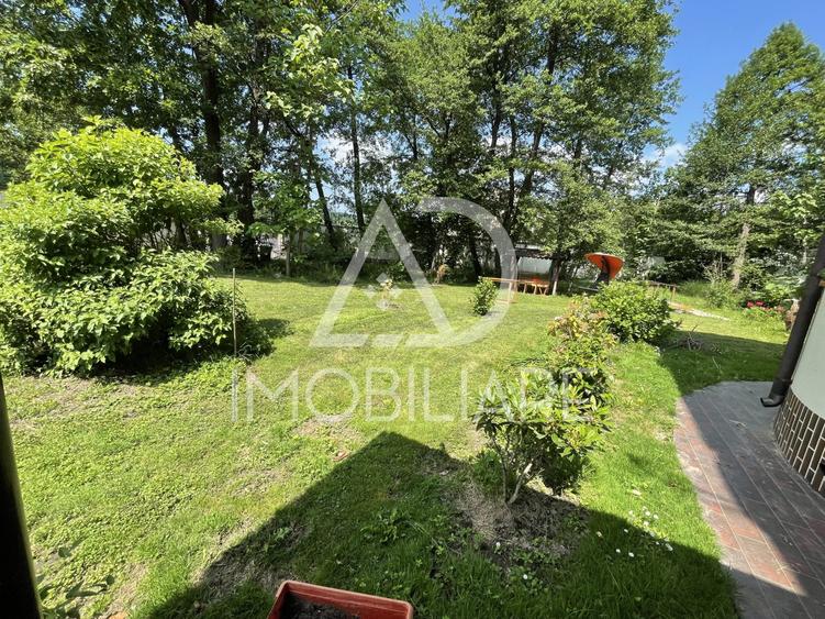 Casă individuală cu 6 camere cu Garaj în Exterior Nord