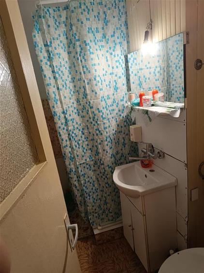 Apartament cu 3 camere semidecomandat în Zimbru