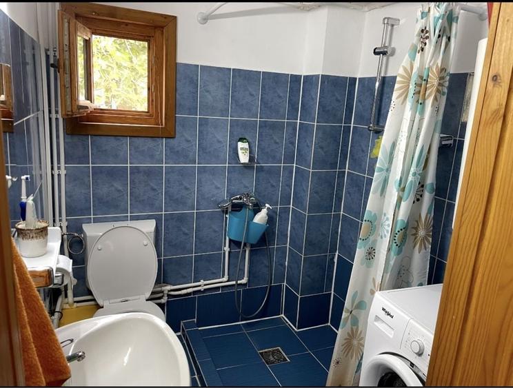 Casă cu 4 camere în Mila 23