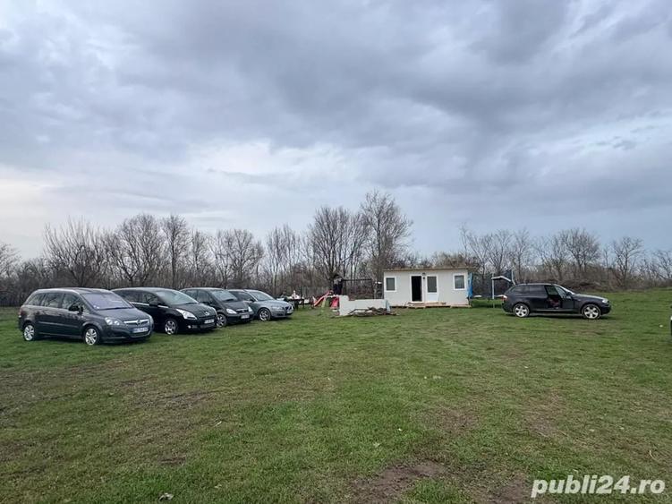 Teren de 3200 mp, în Giurgiului