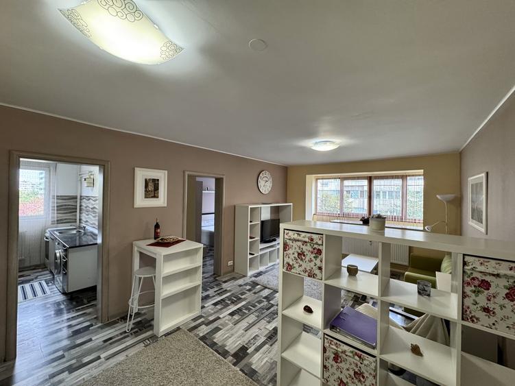 Apartament cu 2 camere semidecomandat, mobilat în Drumul Taberei