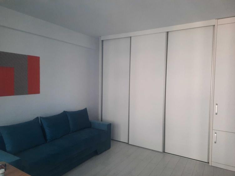 Apartament cu 2 camere decomandat în Chiajna