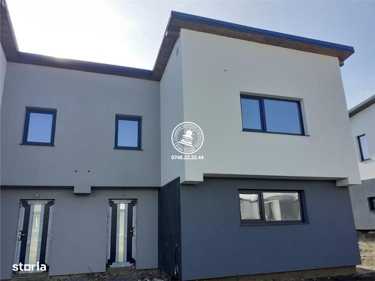 Casă cu 4 camere cu Teren 180 Mp în Valea Lupului
