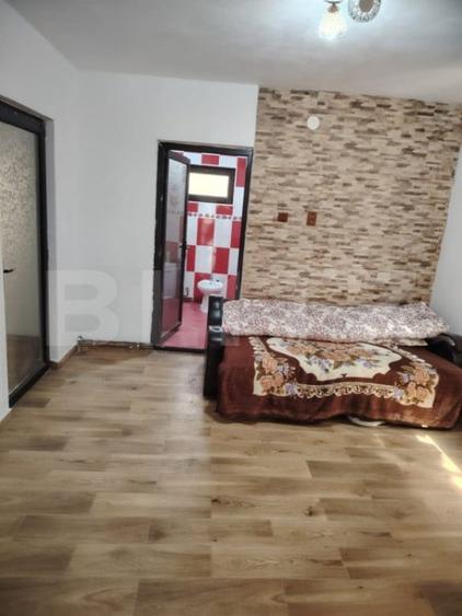 Casă cu 3 camere cu Piscina în Central