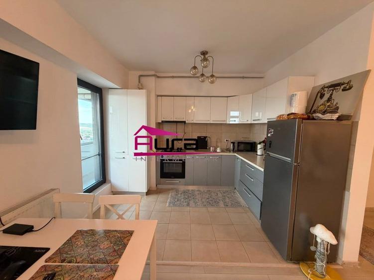 Apartament cu 2 camere decomandat în Peco