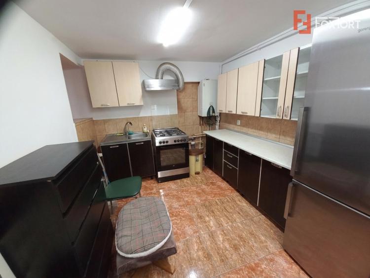 Apartament cu 2 camere semidecomandat în Tipografilor