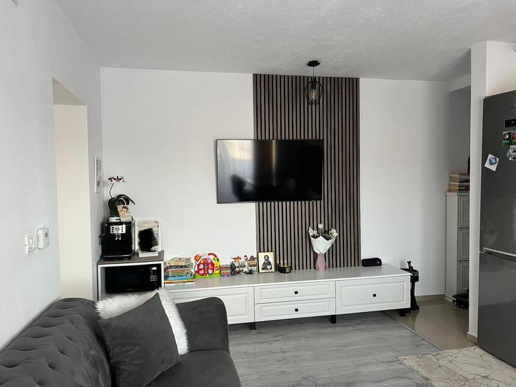 Apartament cu 2 camere decomandat, mobilat în Giroc — fotografia 1