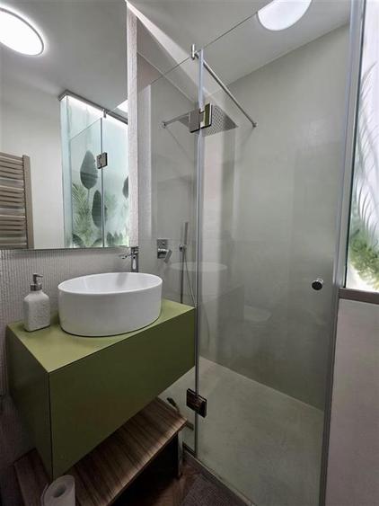 Apartament cu 2 camere decomandat, mobilat în Alexandru cel Bun