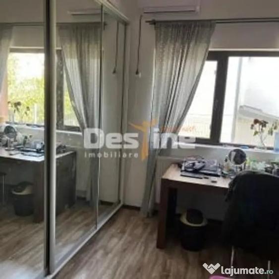 Casă cu 3 camere cu Teren 65 Mp în Central