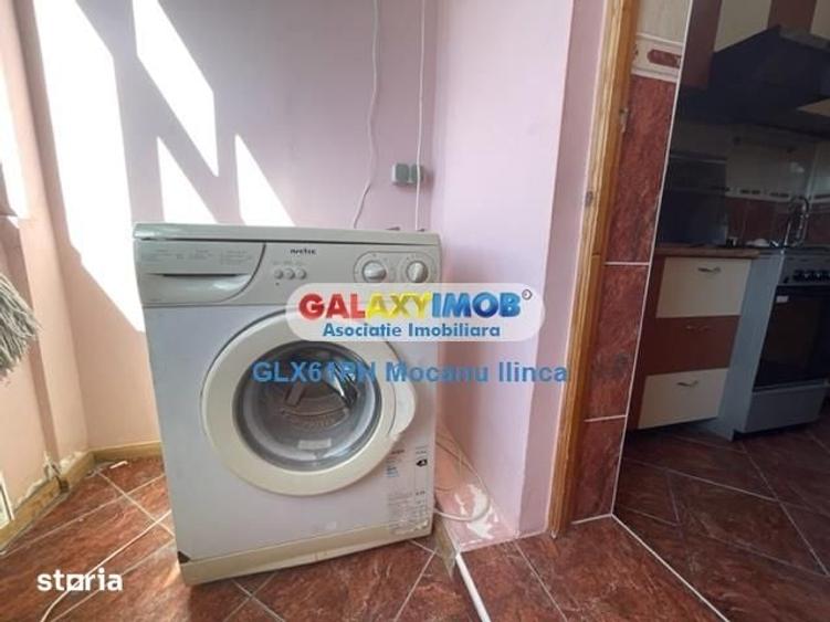 Apartament cu 3 camere decomandat în Peneș Curcanul
