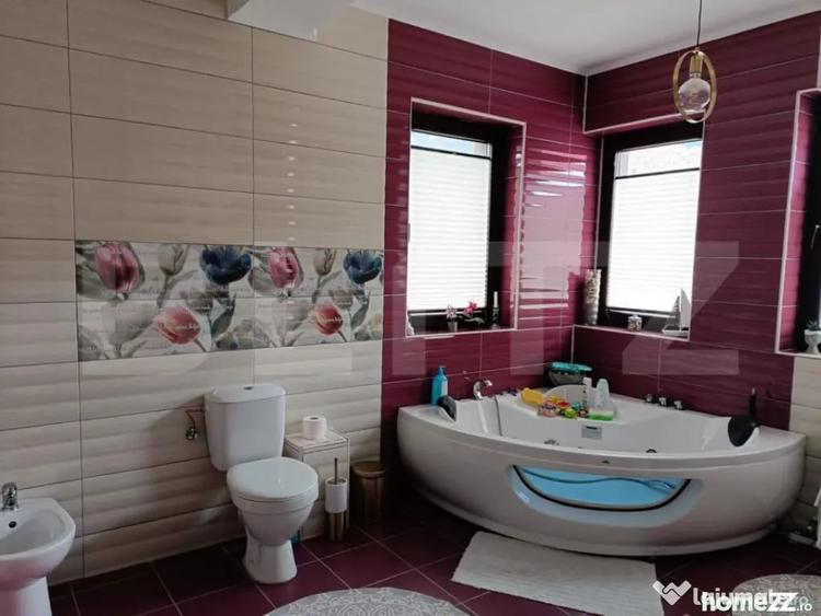 Casă cu 6 camere cu Teren 500 Mp în Bunloc
