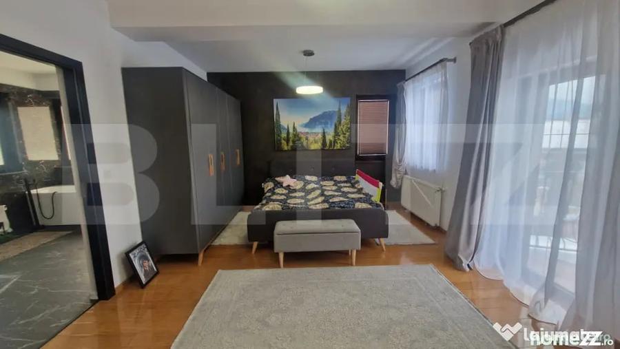 Casă cu 6 camere cu Teren 500 Mp în Bunloc