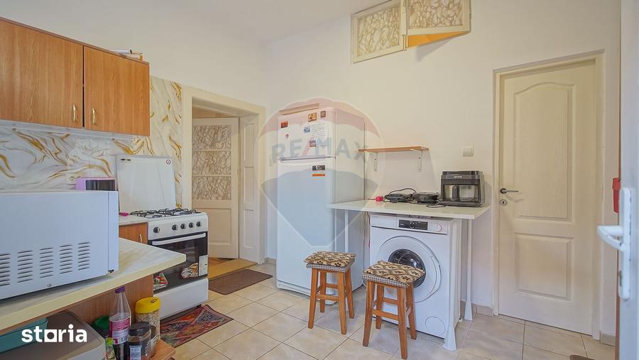 Casă cu 3 camere cu Teren 290 Mp în Bartolomeu