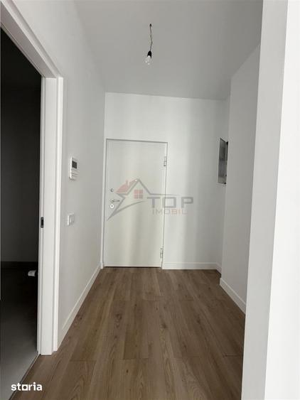 Apartament cu 2 camere în Baza 3