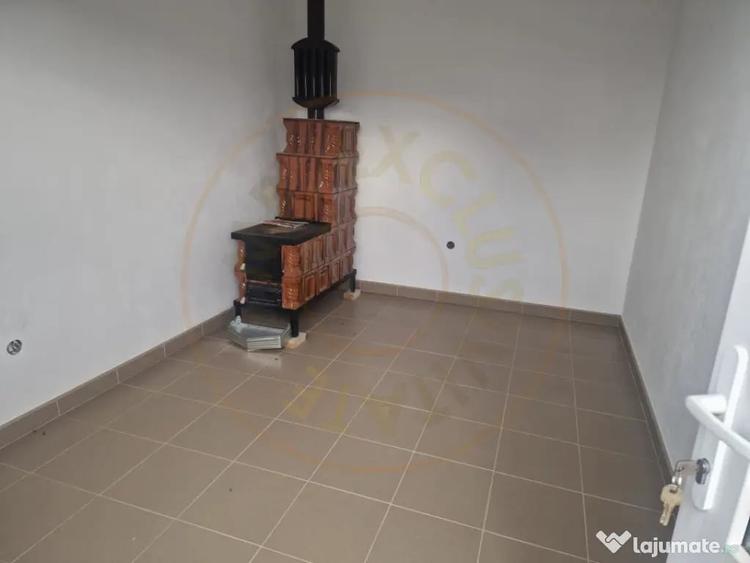 Casă cu 3 camere cu Teren 2172 Mp în Vedea
