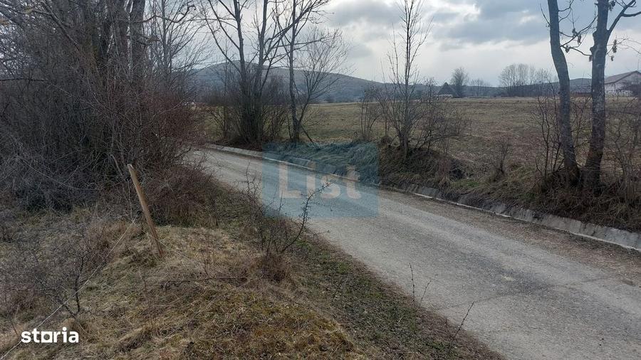 Casă cu 2 camere în Mărgău