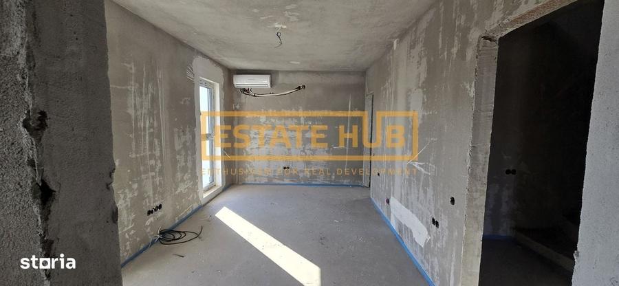 Casă cu 4 camere cu Teren 160 Mp în Dâmbul Rotund