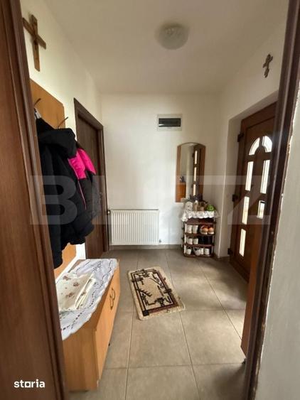 Casă cu 5 camere cu Teren 1000 Mp în Cetate