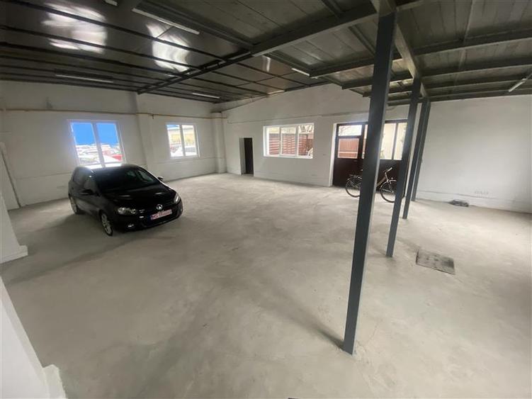 Spațiu comercial, de 175 mp, în Tudor