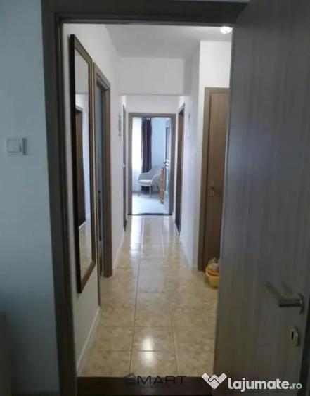 Apartament cu 3 camere decomandat în Vasile Aaron