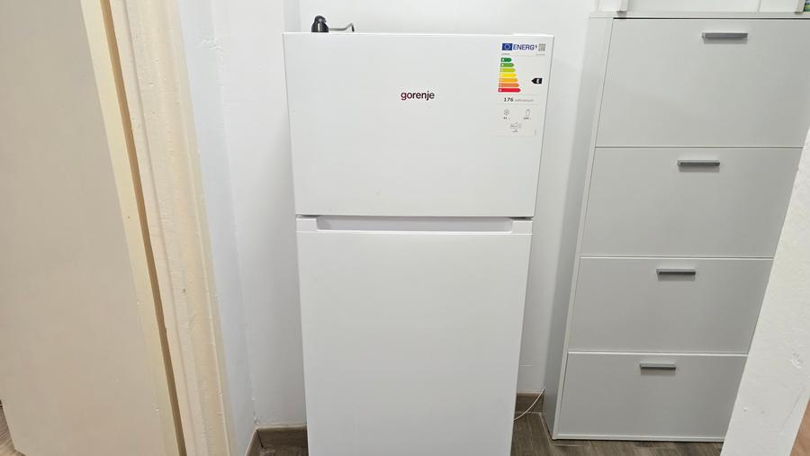 Apartament cu 3 camere semidecomandat în Titu Maiorescu
