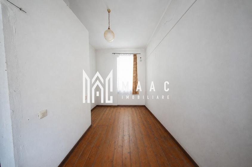 Casă individuală cu 6 camere cu Canalizare în Ultracentral
