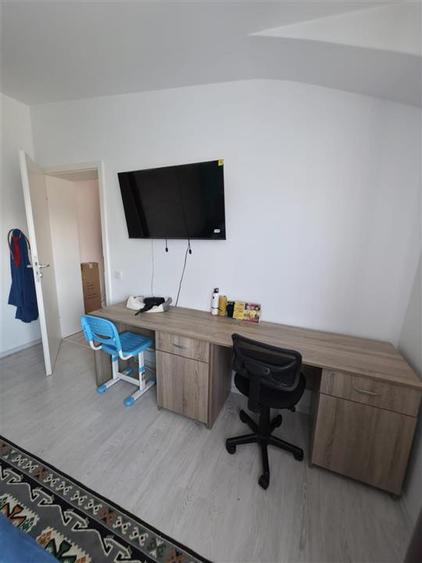 Apartament cu 2 camere decomandat, mobilat în Sânpetru