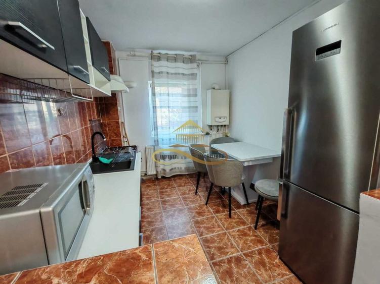 Apartament cu 2 camere semidecomandat, mobilat în Mioriței
