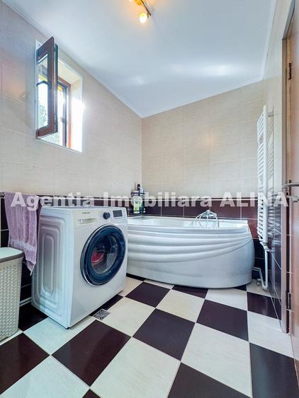 Apartament cu 3 camere decomandat în Dorobanți