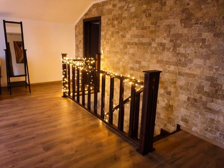 Casă individuală cu 6 camere cu Teren 300 Mp în Agigea