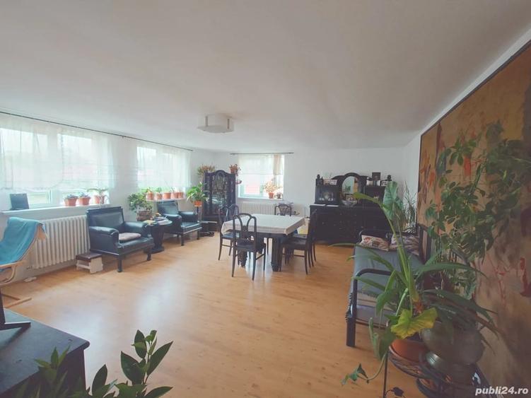 Casă cu 4 camere cu Teren 232 Mp în Central