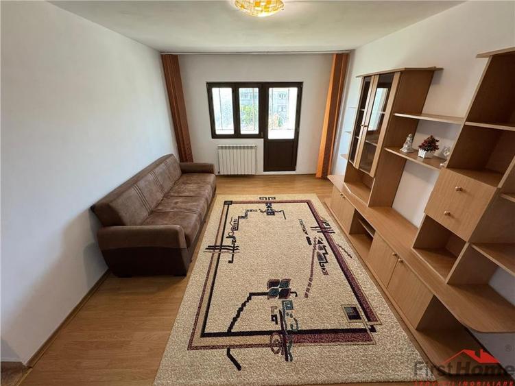 Apartament cu 2 camere decomandat în Ultracentral