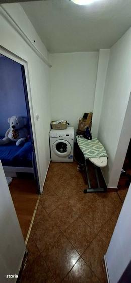 Apartament cu 3 camere decomandat în Trivale
