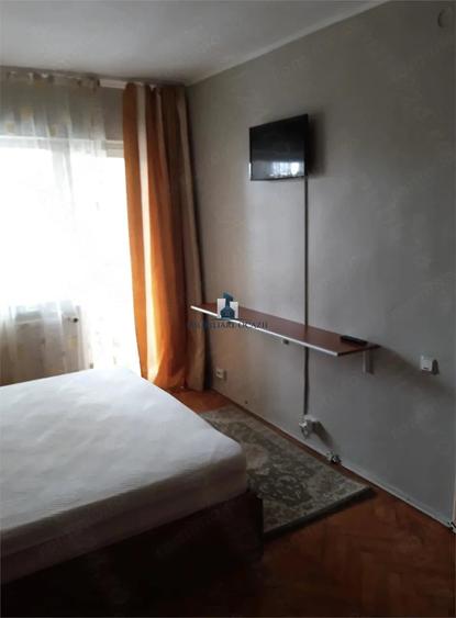 Apartament cu 2 camere decomandat în Berceni