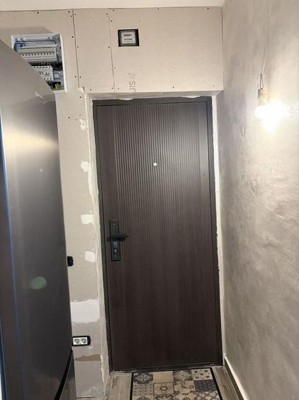 Apartament cu 2 camere decomandat în Giurgiului