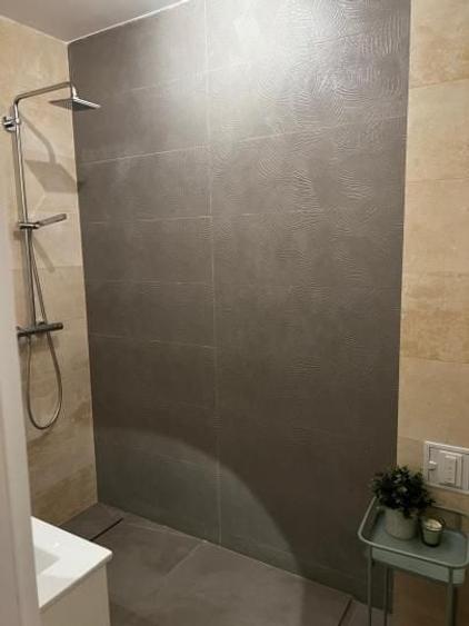 Apartament cu 2 camere semidecomandat, mobilat în Liviu Rebreanu