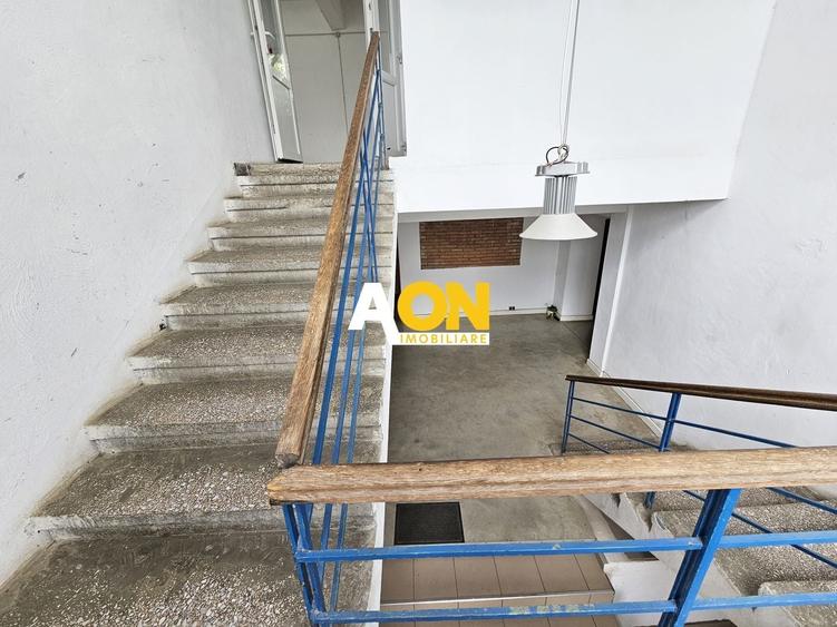 Spațiu comercial, de 1,600 mp, în Central