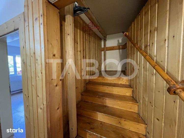 Apartament cu 3 camere decomandat, mobilat în Sub Arini
