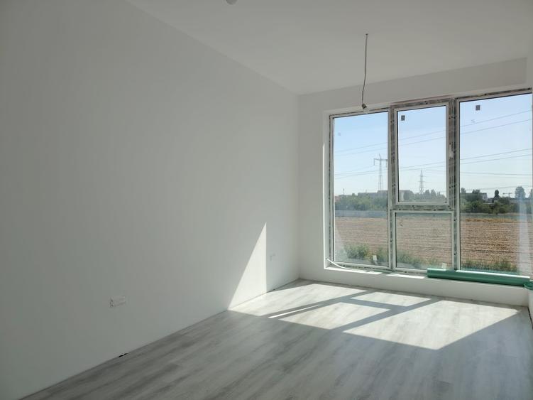 Apartament cu 3 camere nedecomandat în Central