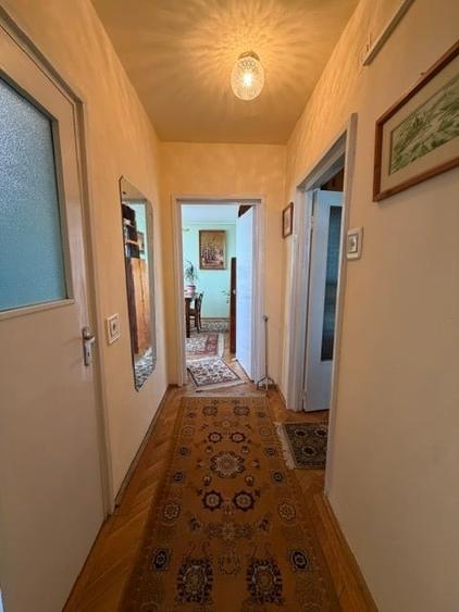 Apartament cu 3 camere semidecomandat, mobilat în Ultracentral