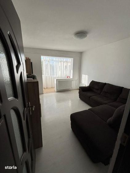 Apartament cu 2 camere decomandat în Vest