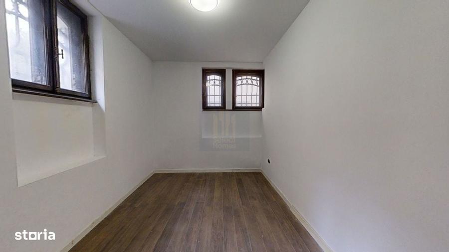 Vila Interbelica | 15 Camere | Inchiriere *Universitate* *Tur Virtual* - 12