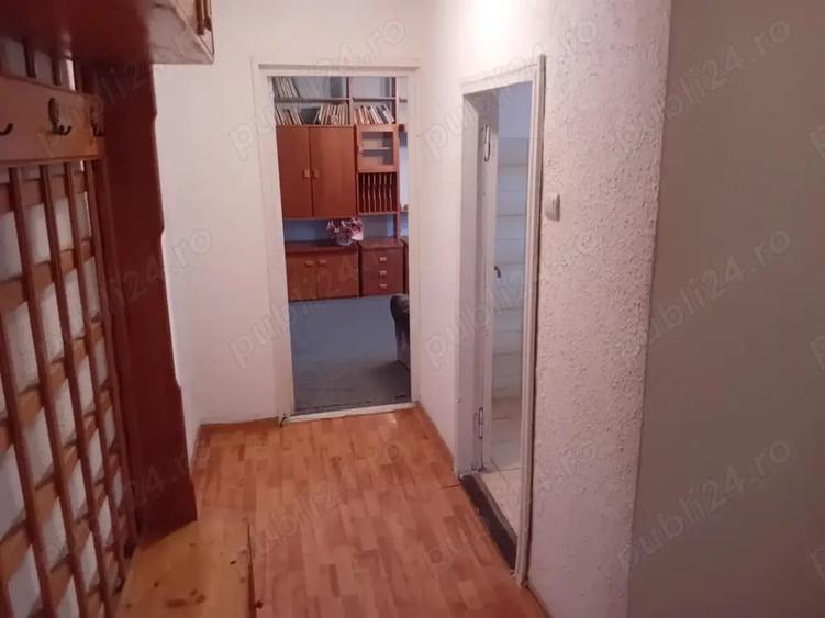 Apartament cu 2 camere decomandat în Mărăței