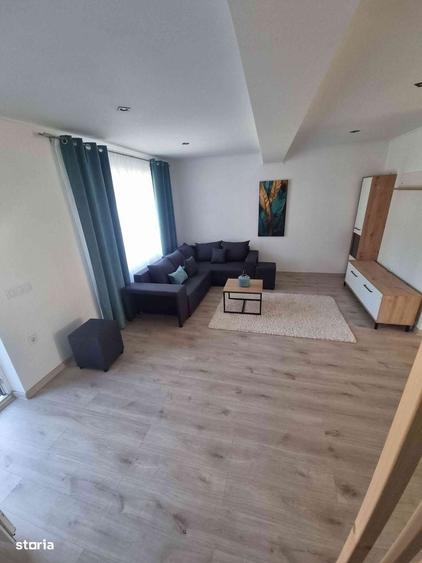 Casă cu 3 camere în Central