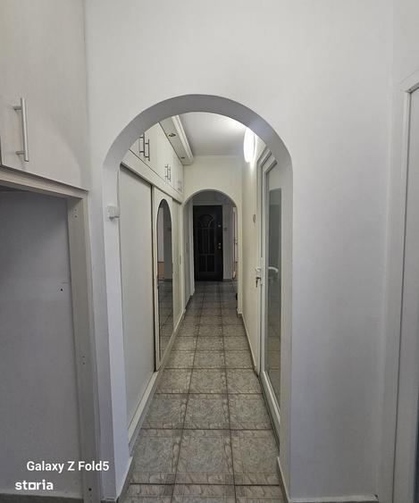 Apartament 3 camere complet renovat Decebal, Strada Doinei, Oradea - 9