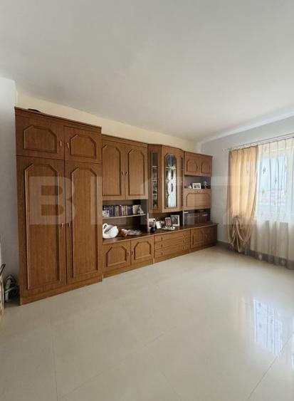 Apartament cu 4 camere decomandat în Câmpia Turzii
