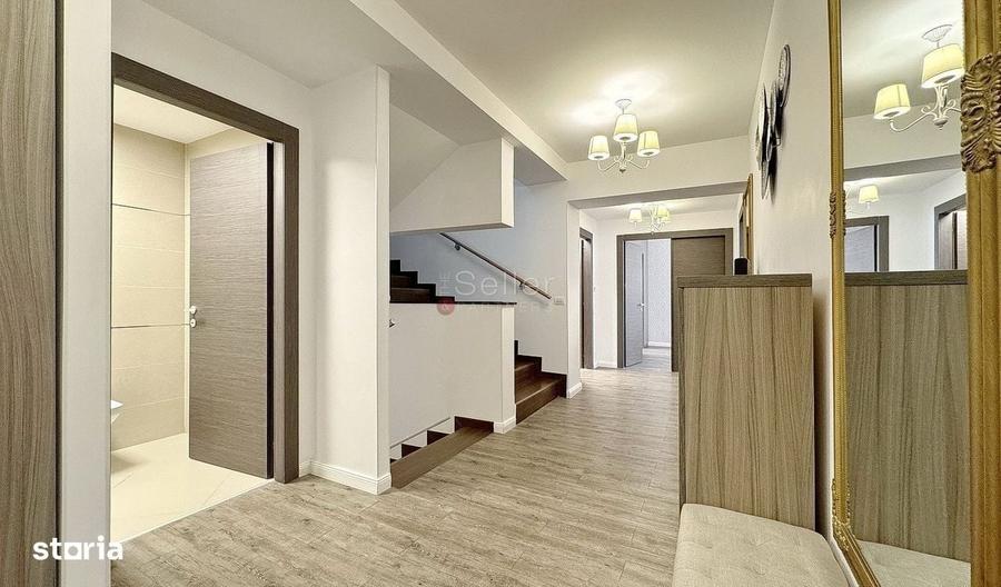 Apartament cu 4 camere în Poiana Brașov