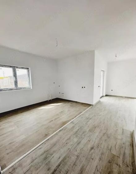 Casă individuală cu 4 camere cu Teren 600 Mp în Hărman