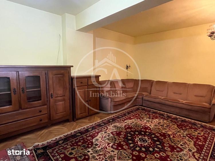 Apartament cu 3 camere decomandat în Orașul Nou