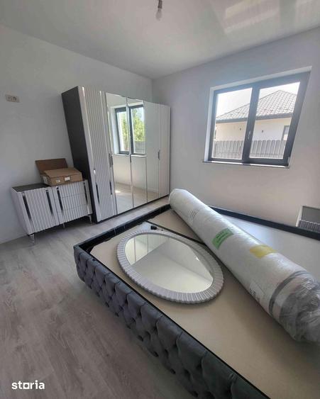 Casă cu 3 camere cu Teren 400 Mp în Mărgineni